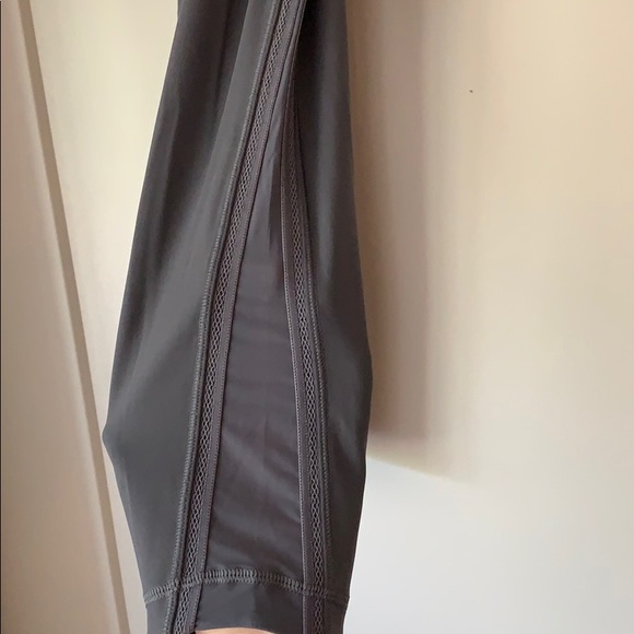 Lululemon wunder under high rise 7/8 pants - Picture 3 of 4